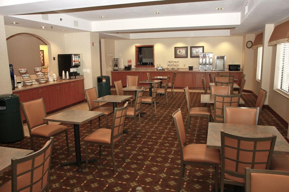 Four Points By Sheraton Charlotte - Lake Norman Huntersville Bagian luar foto