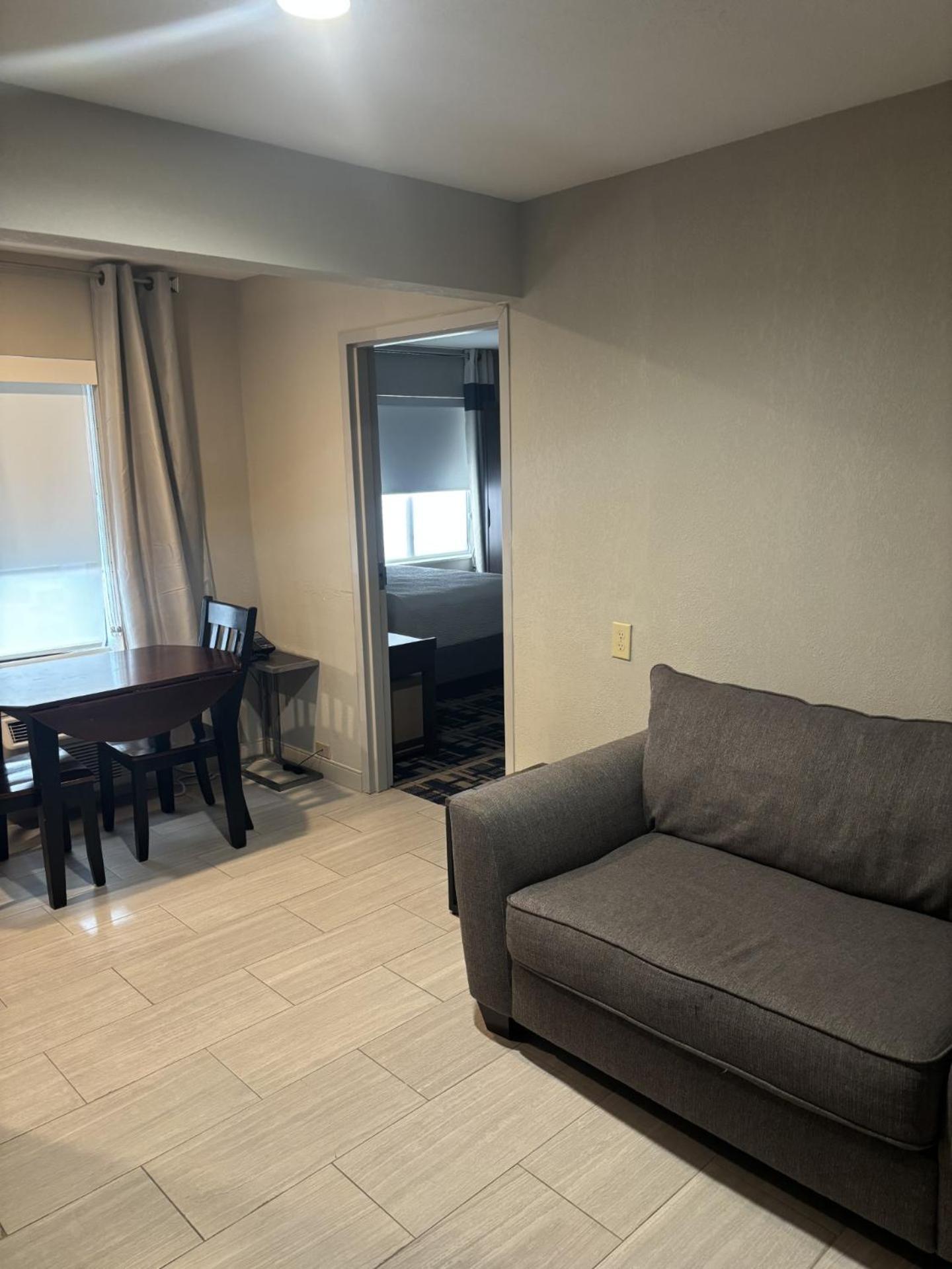 Four Points By Sheraton Charlotte - Lake Norman Huntersville Bagian luar foto