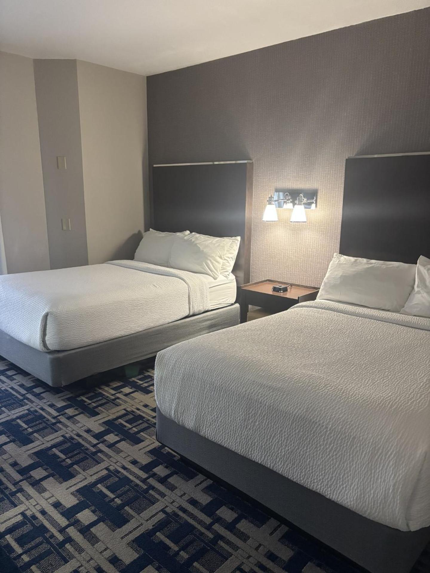 Four Points By Sheraton Charlotte - Lake Norman Huntersville Bagian luar foto